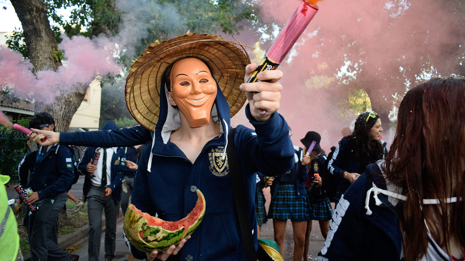Retrato en una fiesta de egresados
